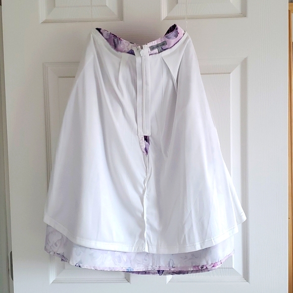 Charlotte Russe High Waisted Floral Skirt - Picture 4 of 8